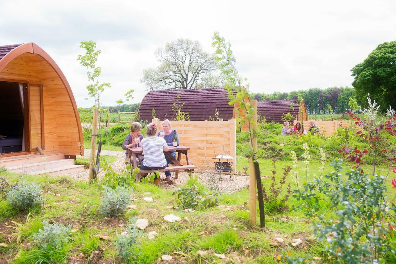 切尔滕纳姆 Campion Glamping Pod酒店 外观 照片
